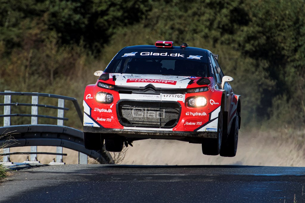 I deres Citroën C3 Rally2 deltager Kenneth Madsen og Mette Felthaus i FIA Motorsport Games i Valencia i slutningen af oktober.
(Foto: Jokum Tord Larsen)